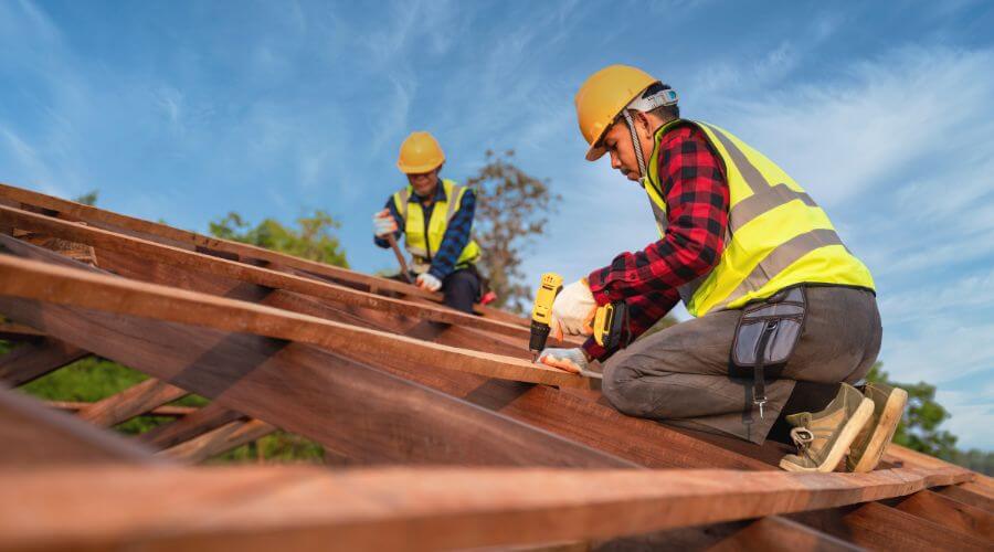 Professional Flat Roofing Installation services in East Galesburg, IL